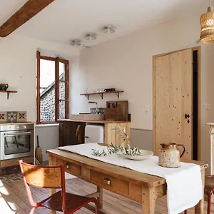 Du Saint Thiers, La Provence Dans Un Coin De La Drome Et L'esprit D'une A Appartement Saou